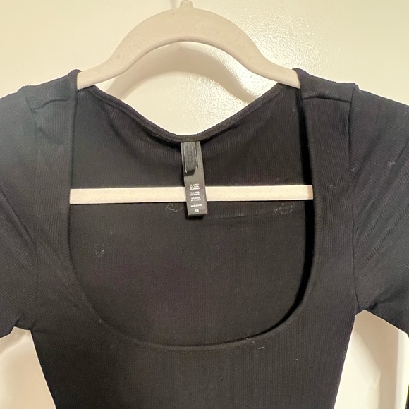 SKIMS soft lounge long sleeve maxi scoop neck dress - Picture 3 of 4